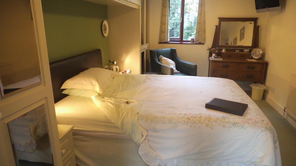 No. 1 The Laurels Β&Β Henfield Room photo